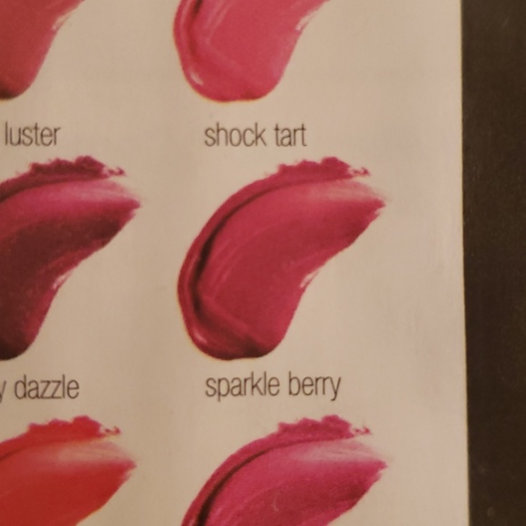 SPARKLE BERRY- Mary Kay Lip Gloss - Picture 2 of 2
